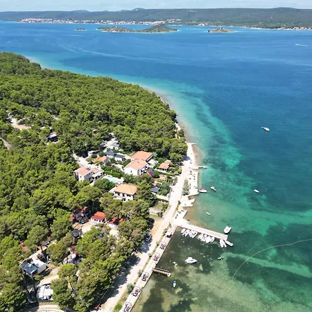 Taber - Mobile Homes * Pašman