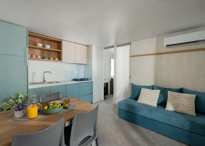 Taber - Mobile Homes Кемпинг *