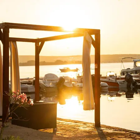 Taber - Mobile Homes *