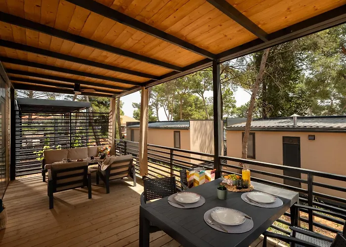 Taber - Mobile Homes Κάμπινγκ *