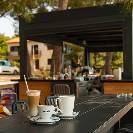 Taber - Mobile Homes Campingplatz Pašman